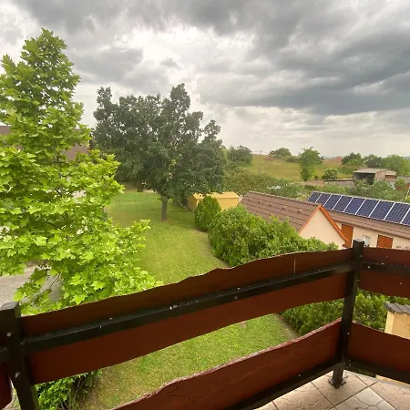 Ada Vendeghaz Ferienhaus